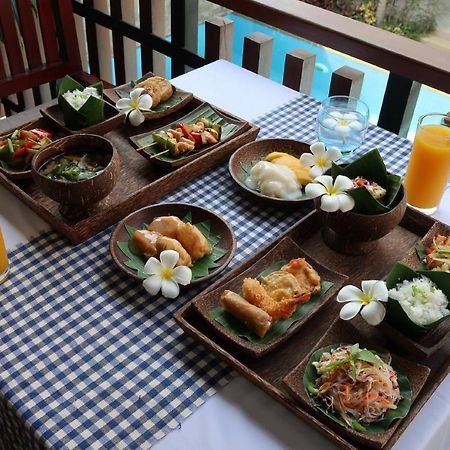 S.R Sofia Villa Hotel Siem Reap Exteriör bild
