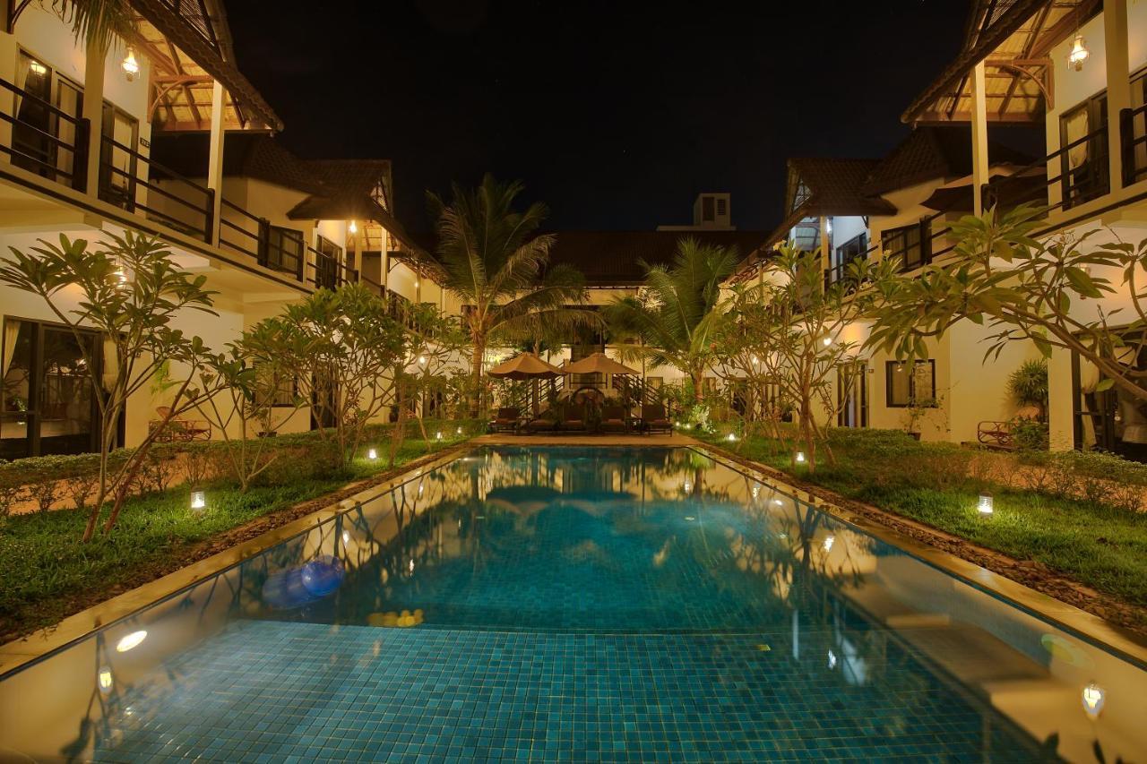 S.R Sofia Villa Hotel Siem Reap Exteriör bild